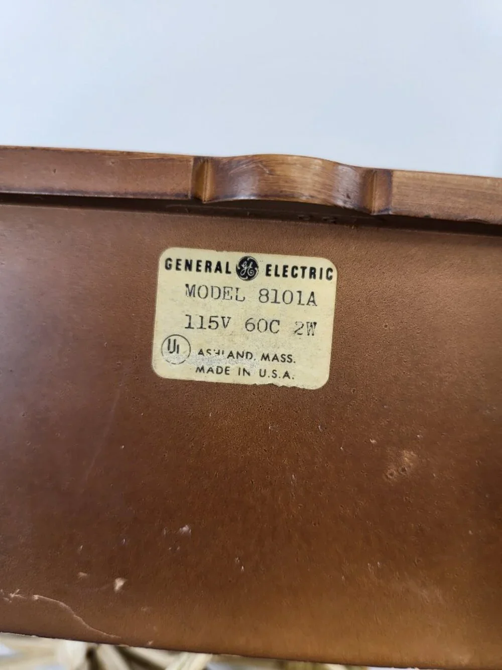 Vintage GE General Electric Wooden Mantel Clock, Roman Numerals, Model 8101